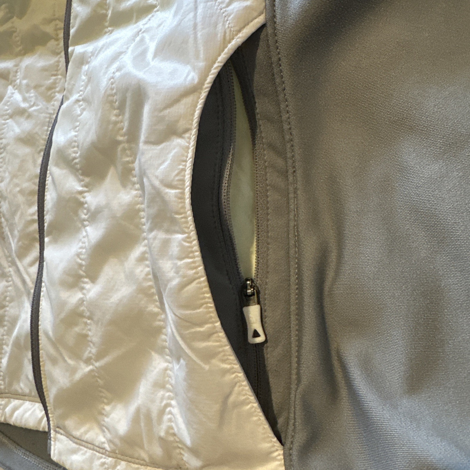 North Face Large Animagi Primaloft Ultralight Ful… - image 15