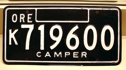 Vintage 1970's Oregon CAMPER License Plate # 719600