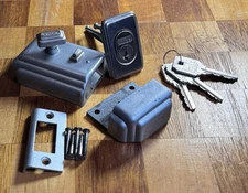 1930s Yale & Towne Mfg. Co. Night Rim Latch Dead Bolt Art Deco Complete NOS