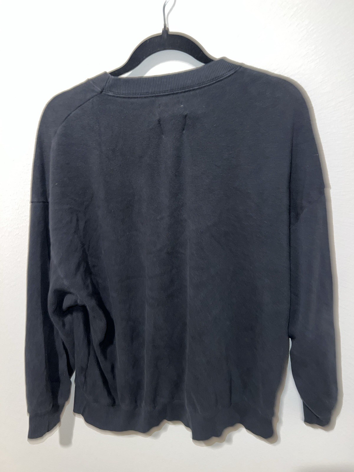 Black American Eagle Basic Pull Over Women’s Size… - image 2