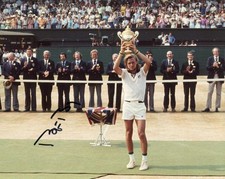 TENNIS PLAYER Björn Borg autograph, IP signed photo