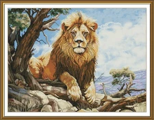 Creative Сross Stitch Embroidery Kit "The king is resting" Nova Sloboda