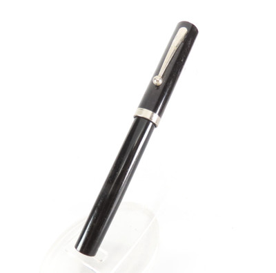 Sheaffer Fountain Pen Black No Nonsense Italic Nib Vintage