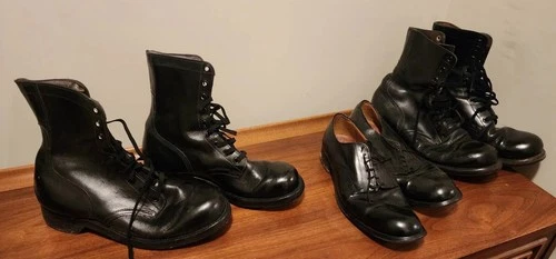 Lot of US Military Uniforms Ike Jackets WW2 Korean War Identified Pants & Boots