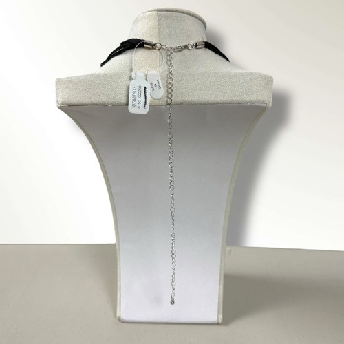 Free People Lola Choker in Black NWT Cross Bohemian Velvet Necklace - Picture 4 of 12