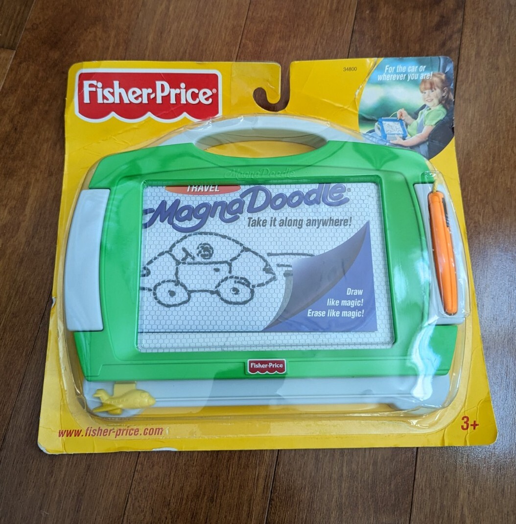 2001 Fisher Price Travel Magna Doodle Magnetic Drawing Writing Toy