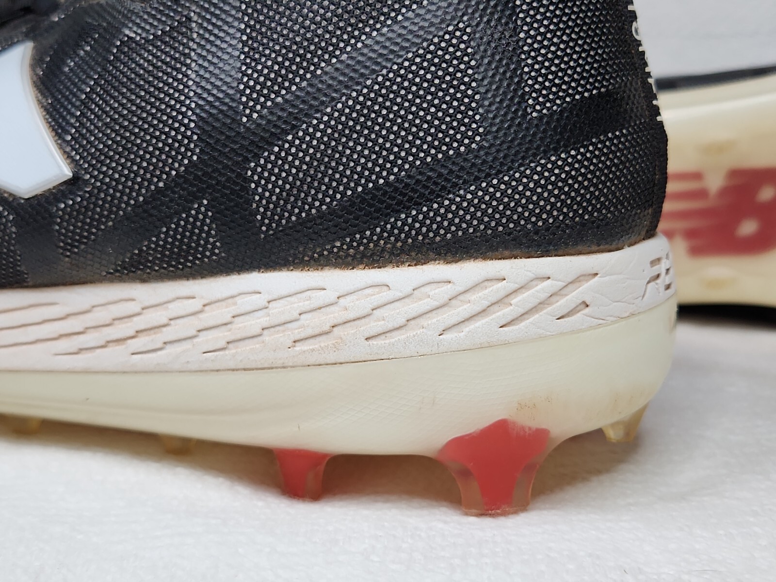 New Balance Low-Cut COMPv1 TPU Molded 