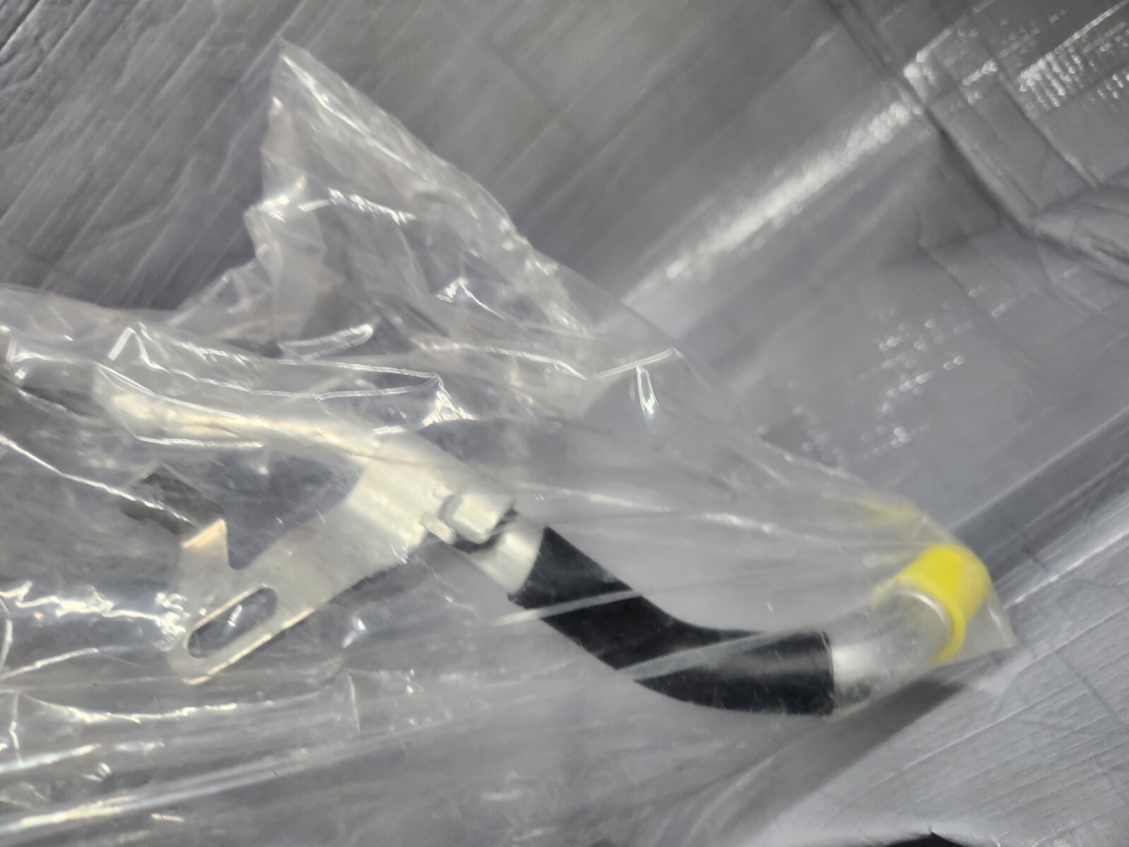 NEW AUDI Q7 4M ENGINE Bentley Bentayga COOLANT PIPE 4M0121487K