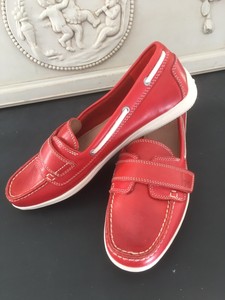 wide loafers ladies