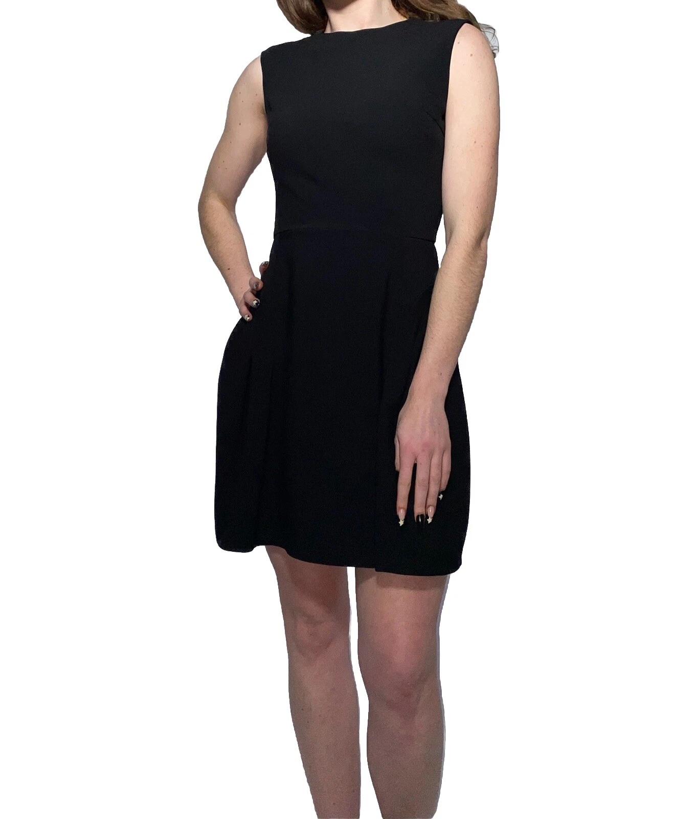 Abito PRADA elasticizzato nero lana crepe senza maniche con gonna svasata it 40 uk 8