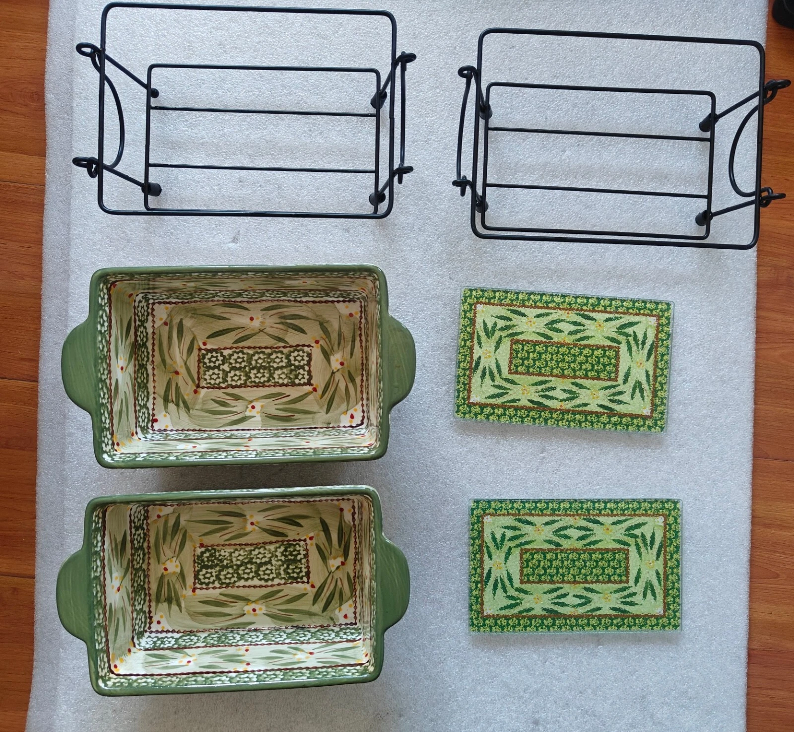 2x Temp-tations by Tara Old World Green 1.5 qt Loaf Pan Trivet Rack