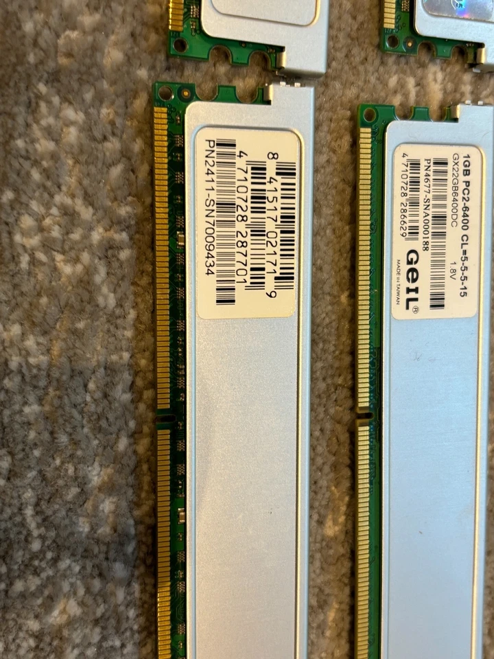 GEIL 6 x 1GB GX21GB6400LX/DC PC2-6400 DDR21.8V RAM Module (silver) - Image 4 of 4