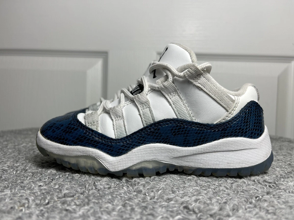 Nike Air Jordan 11 Retro XI Low Blue Navy Snake Skin (CD6848-102) Size 11C