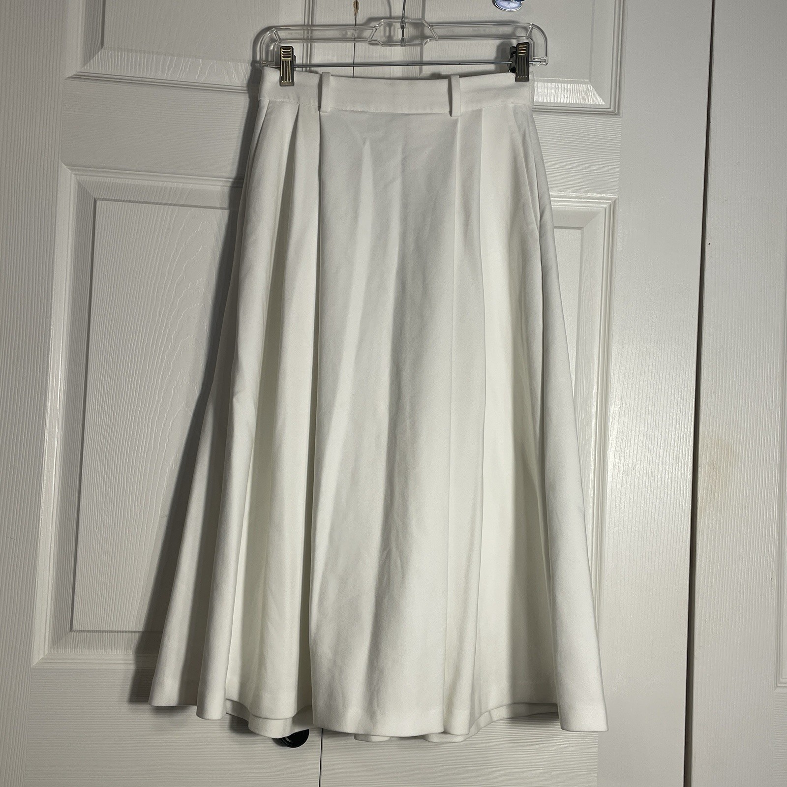 Aritzia Babaton A Line Skirt Women 0 Off White High Waisted Pleated Front Preppy