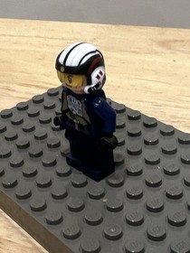 LEGO Star Wars 75160 U-Wing - Rebel U-Wing Pilot - Minifigure sw0800 UP23