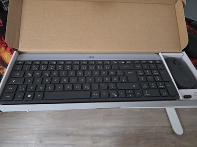 Logitech MK470 Slim Combo Kabelloses Tastatur-Maus-Set - Graphit, QWERTZ Deutsch