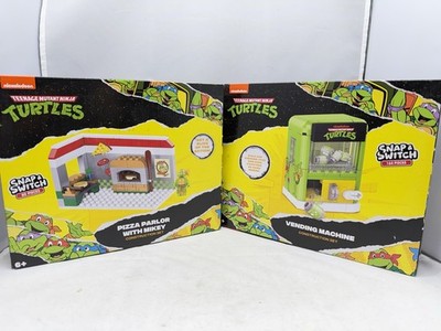 Teenage Mutant Ninja Turtles Snap & Switch Construction Set Bundle Vending Machi