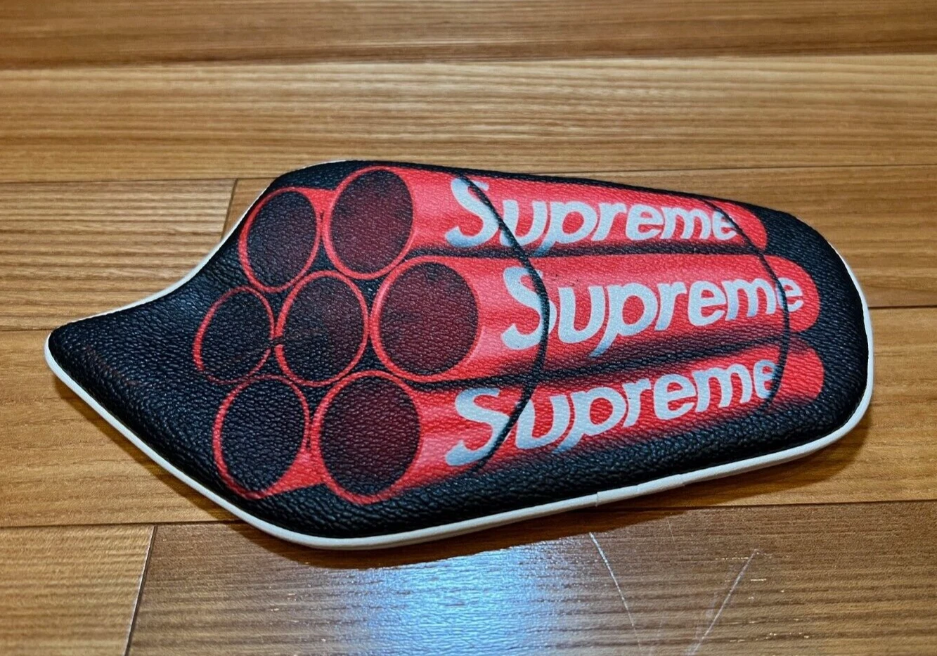 2016 FW Supreme NYC x Undercover Japan Jun Takahashi Dynamite Pouch Bag Rouge