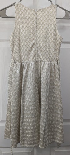 Tahari Girl's Gold Sparkle Tiered Sleeveless Zip Up Tie Back Dress Size 10 - Picture 3 of 5