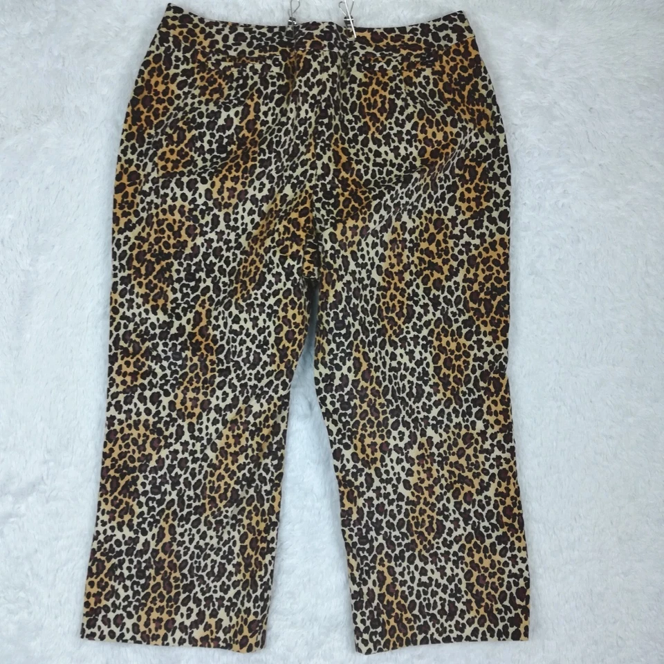 Pantalones Larry Levine para mujer capri estampado de leopardo elástico pana tiro alto 16 Foto 2 de 4