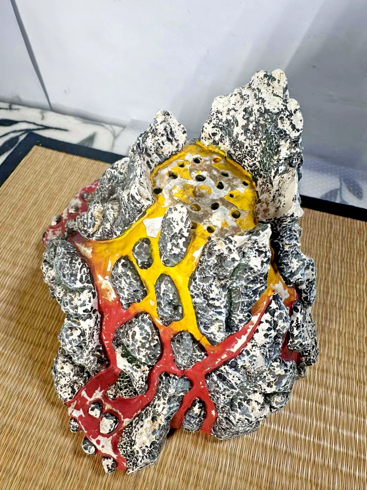 Adorno de acuario volcán de resina | Decoración de pecera Paisaje de montaña de lava Foto 2 de 4