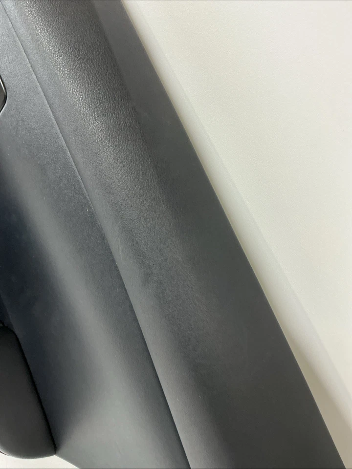 07-11 LEXUS ES350 OEM REAR Right DOOR PANEL TRIM 67721-x1406 - Image 3 of 4