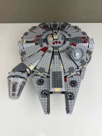 Lego Star Wars Millennium Falcon 4504 Incomplete Read