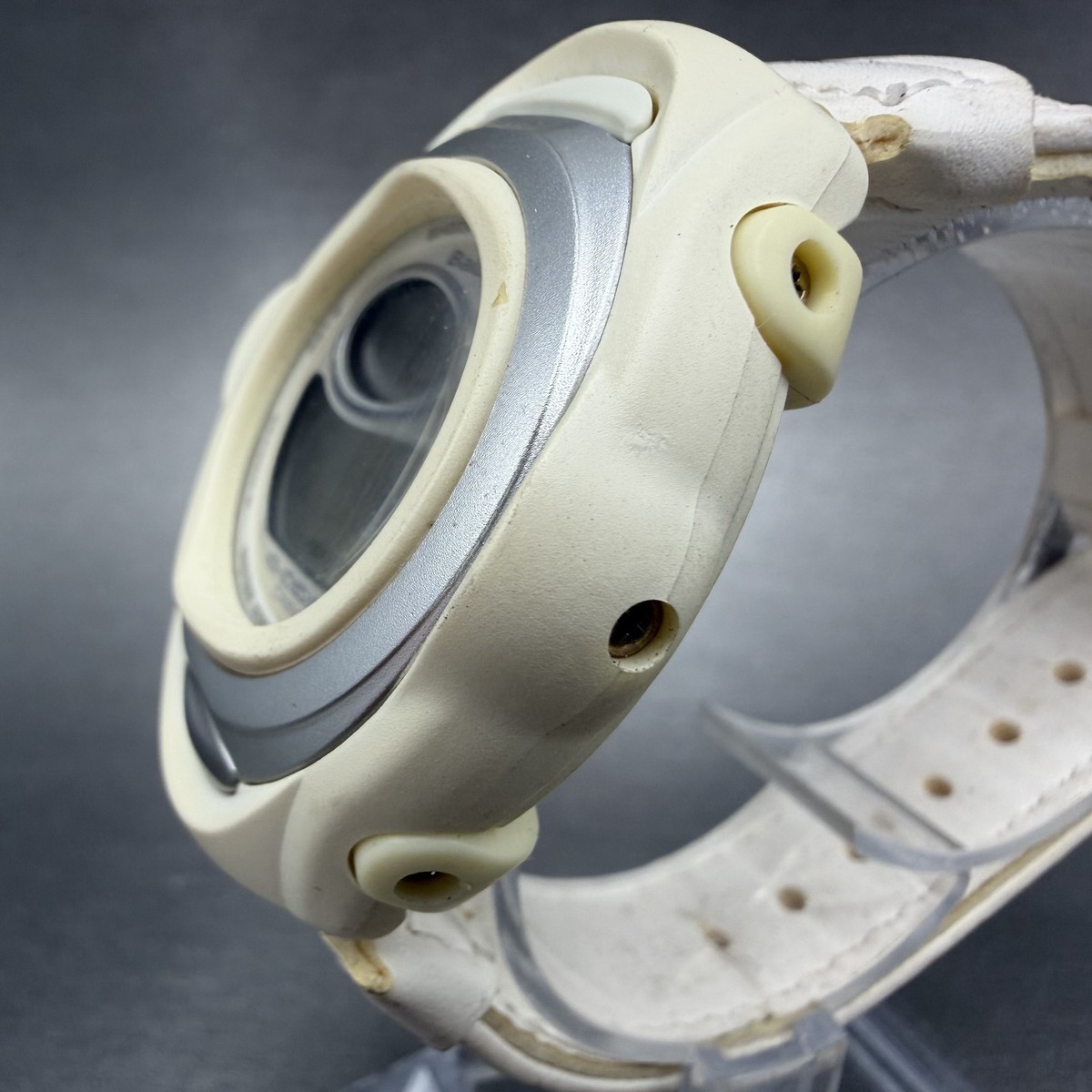 希少 CASIO Baby-G BGW-100WC-2T W.C.C.S. Finally! A Casio Frogman for a Small Wrist (Casio Baby G BGW-100