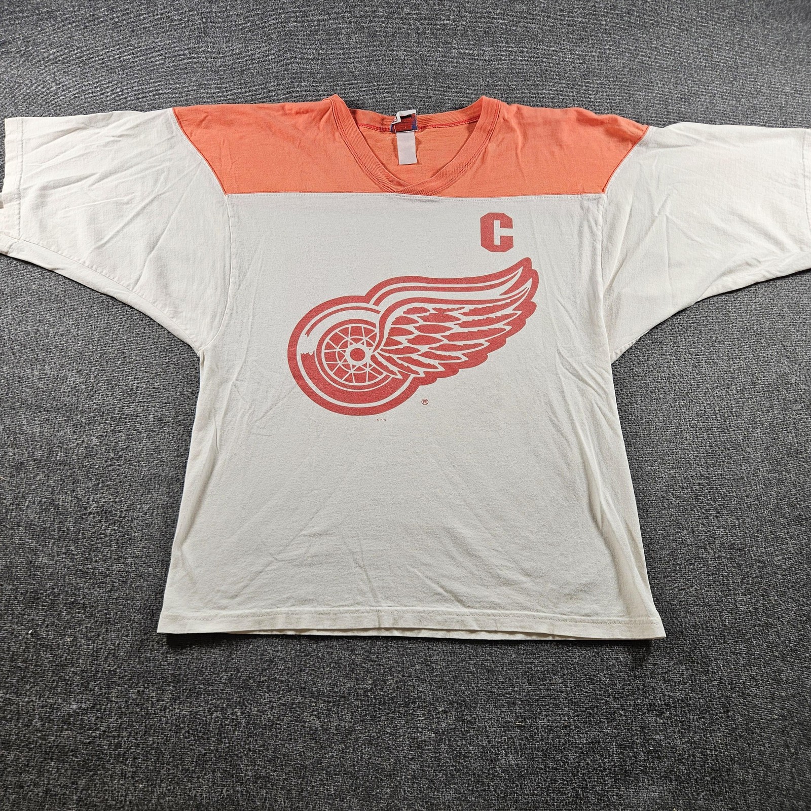 Vintage Detroit Red Wings Shirt Mens XL White NHL Hockey Sport Attack Yzerman 19
