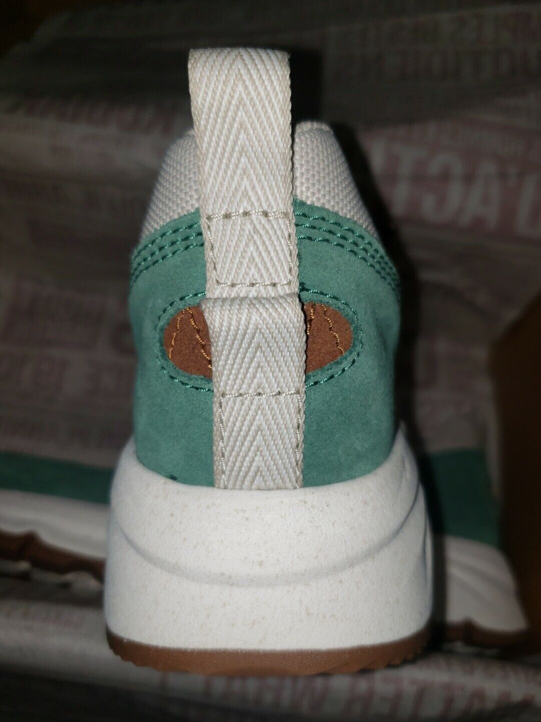 Foto 15 di 19