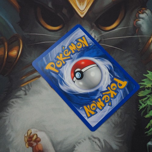 Lanturn 38/111 Uncommon Pokemon Neo Genesis Played Single Card TCG WOTC 2000 - Picture 3 of 3