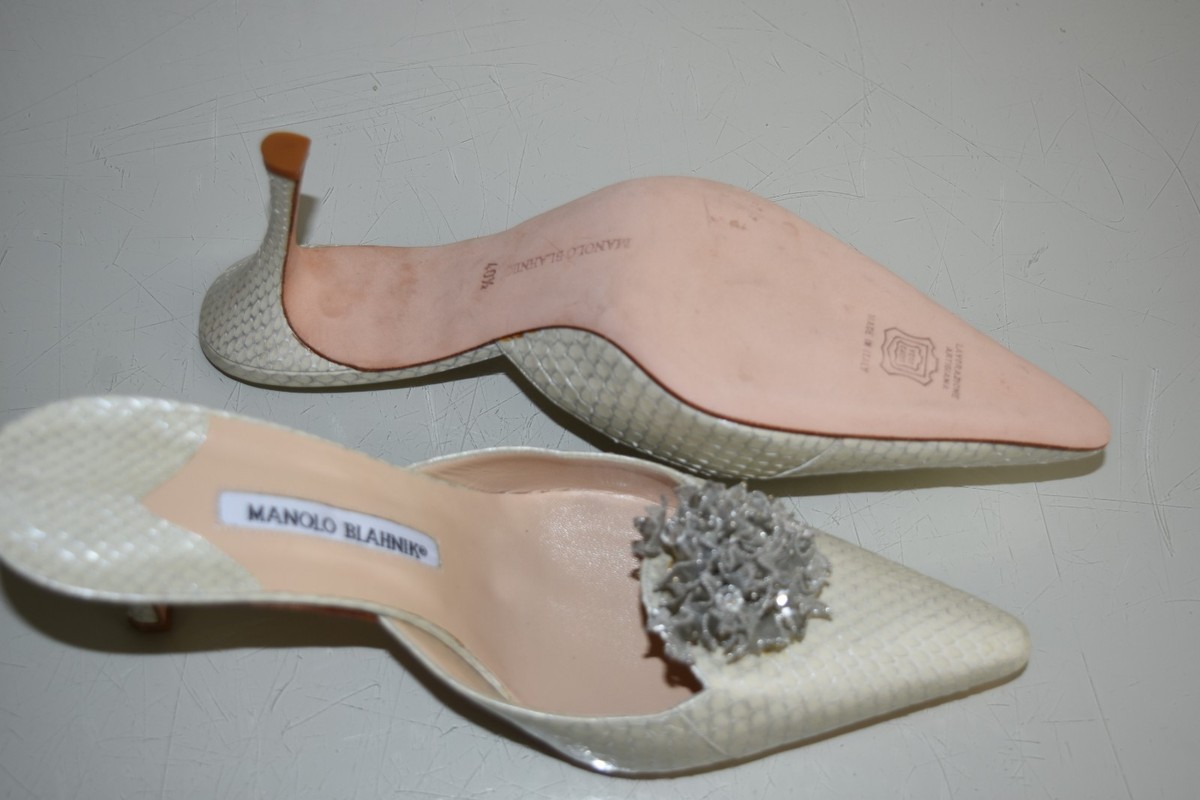 Sandales Manolo Blahnik VORGA En Peau Exotique Gris Ivoire - Taille 40.5 - Neuf Sans Boîte