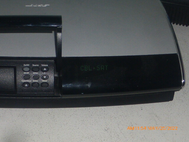 Bose Model AV18 Media Center Home Entertainment System Fully