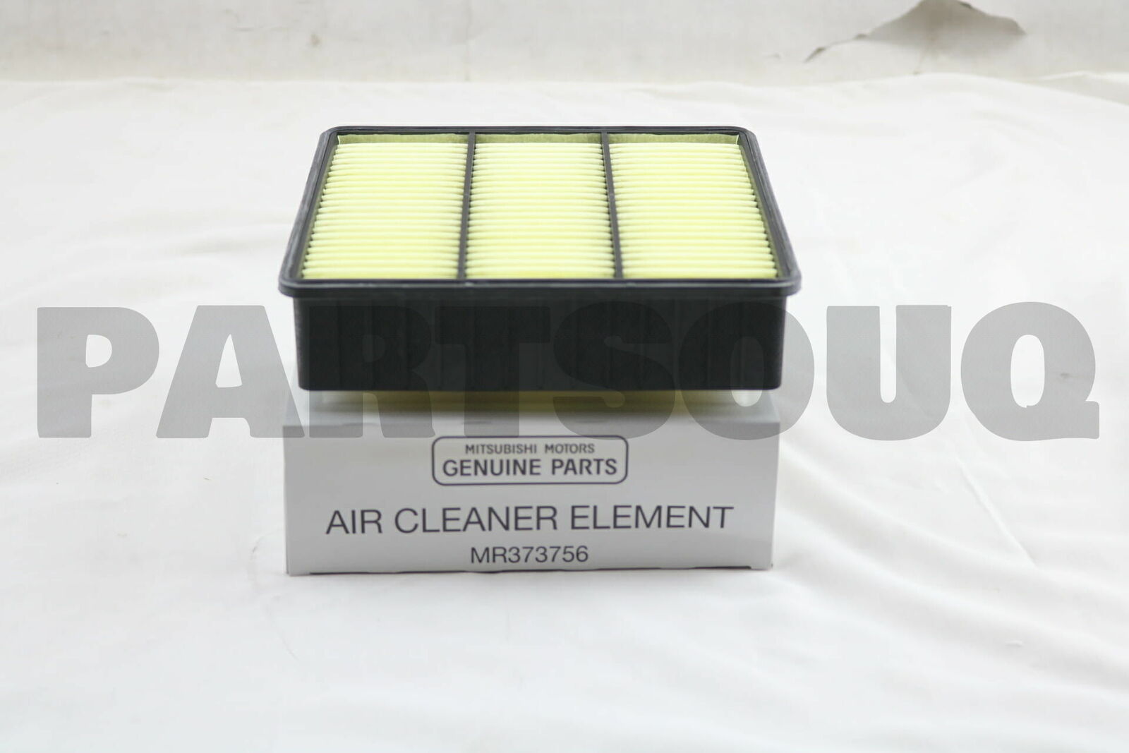 MR373756 Genuine Mitsubishi ELEMENT AIR CLEANER