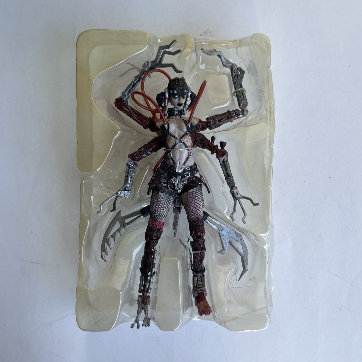 🔥2002 McFarlane Clive Barker's Tortured Souls SZALTAX
