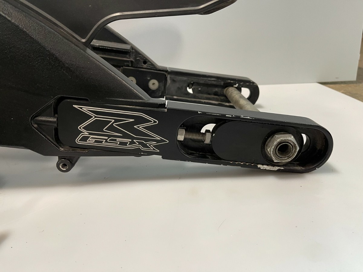 Active EMS パフォーマンスギア　２XS　中古品 11-26 SUZUKI GSXR 600 750 REAR SWINGARM SHOCK SWING ARM EXTENSIONS