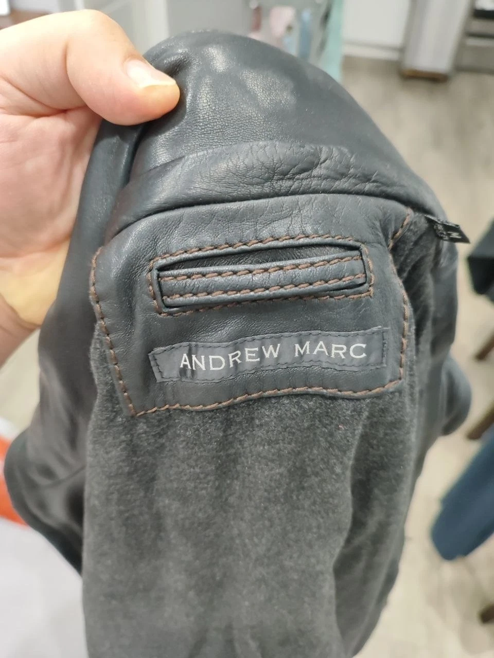 Andrew Marc Men's Genuine Leather Jacket – Size M - product detail image 3