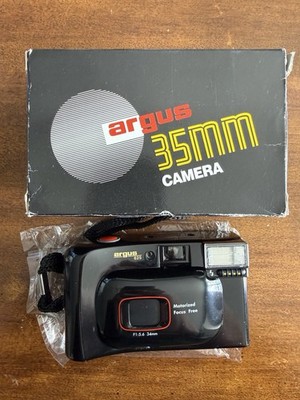 Argus 625 35mm Point & Shoot Film Camera Black Fixed Focus Built-In Flash