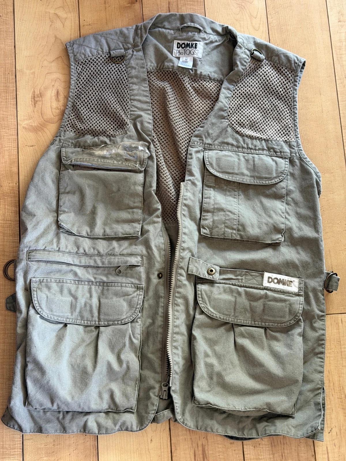 Domke PhoTOGS photographer or fisherman's vest for men, size M, never used