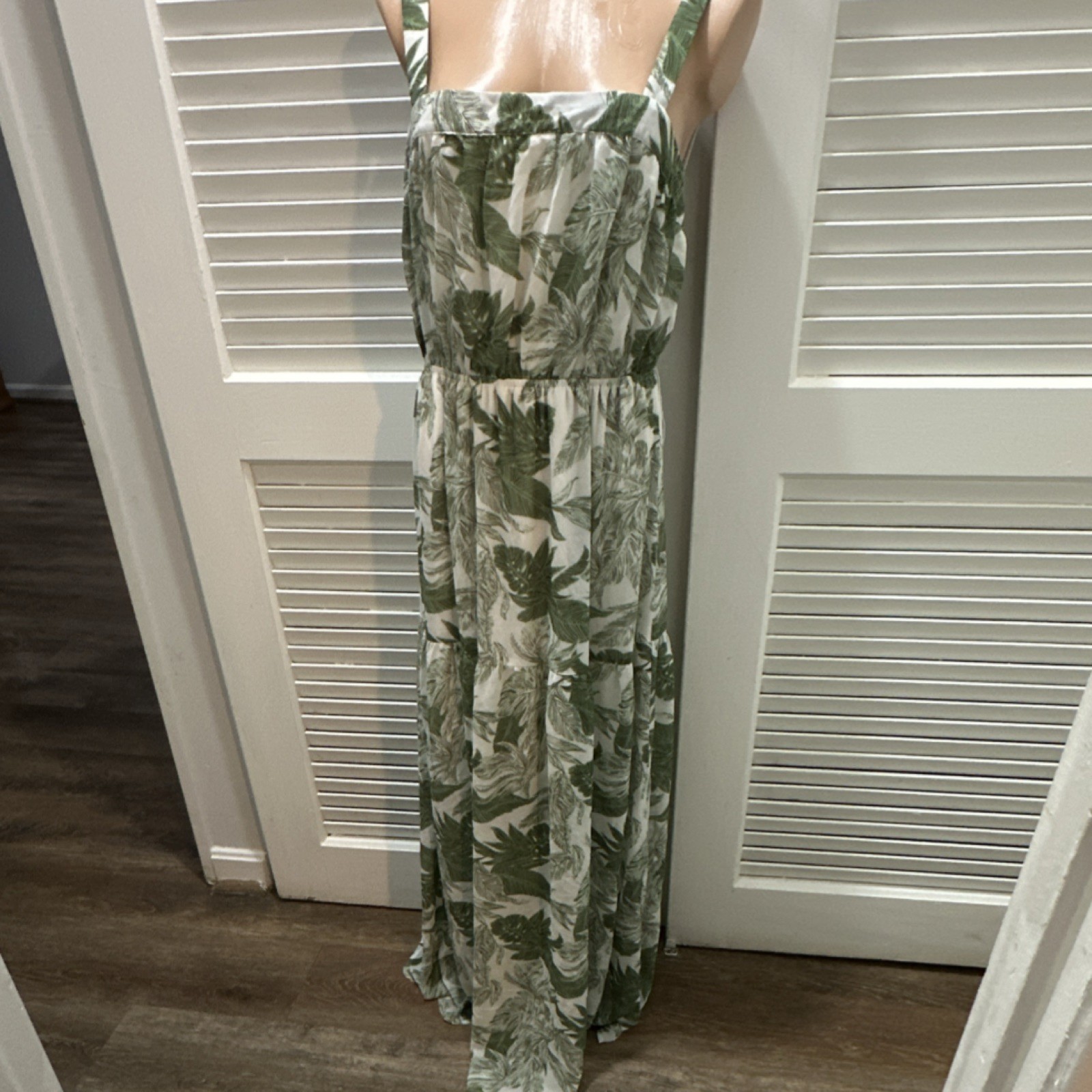 Forever 21 Green Leaf Print Sleeveless Maxi Dress Square Neck Size L