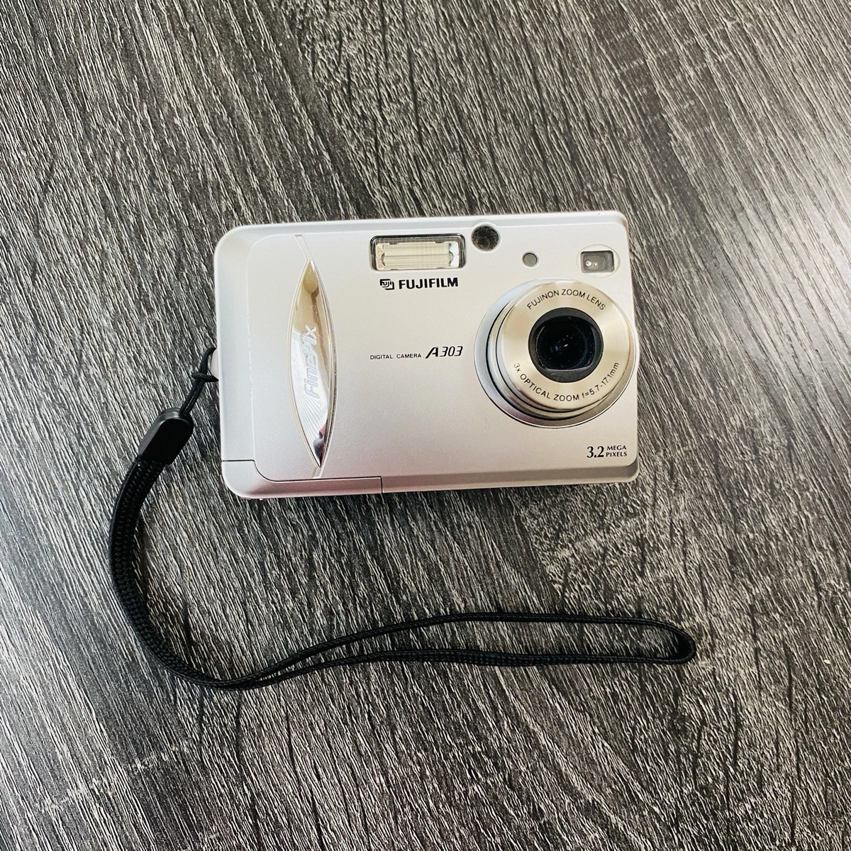 Fujifilm FinePix A303 Digital Cameras for Sale | Shop New & Used