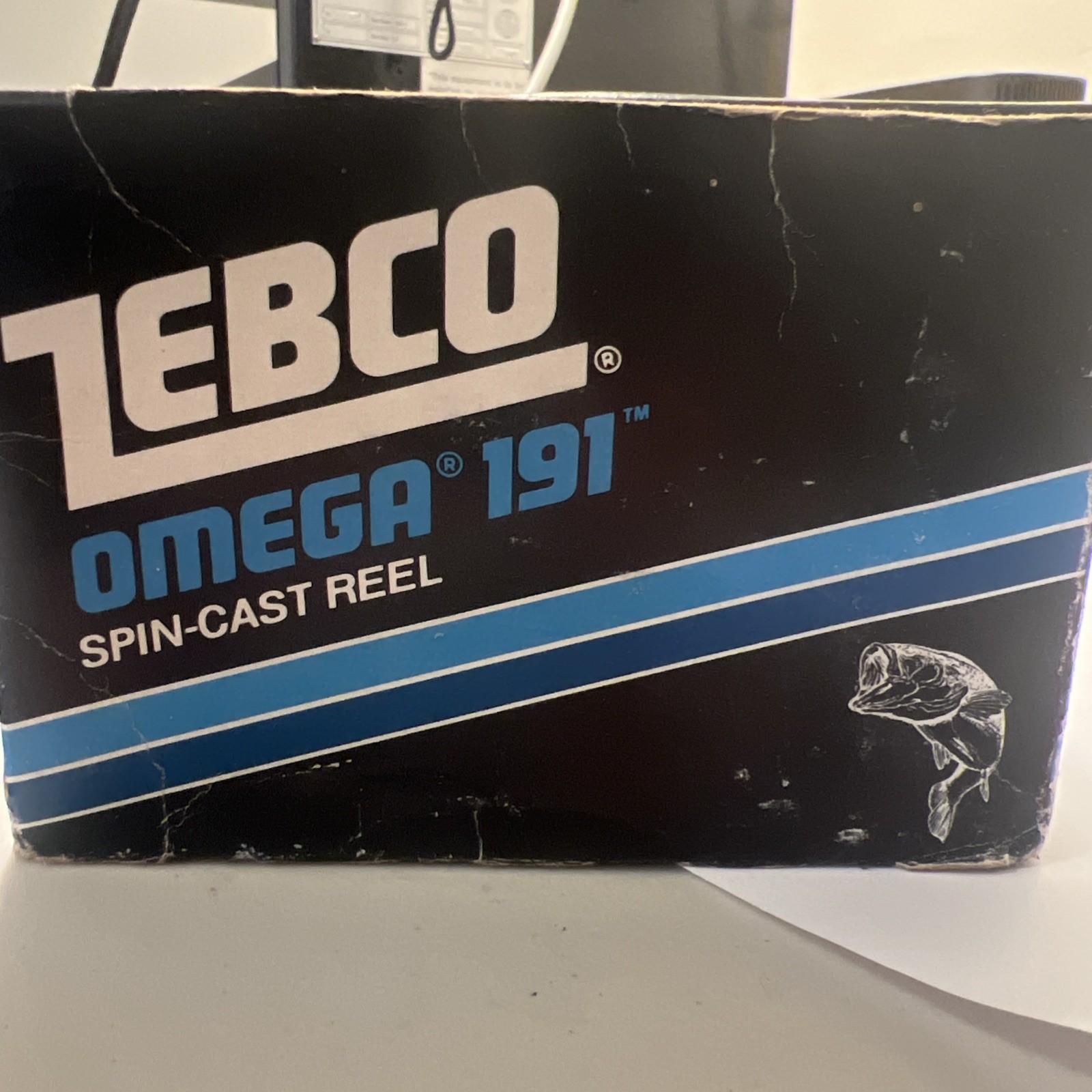 Vintage Zebco Omega 191 Closed Spincast Reel With Metal Gear