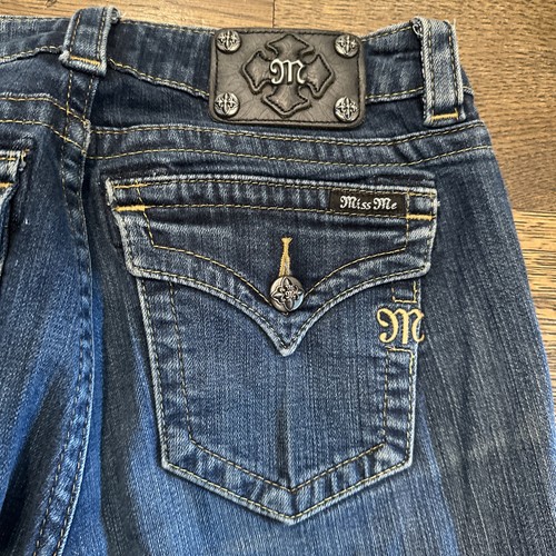 Miss Me Womens Size 28x31 Mid Rise Skinny Medium Wash Blue Jeans (31x30) - Picture 4 of 11