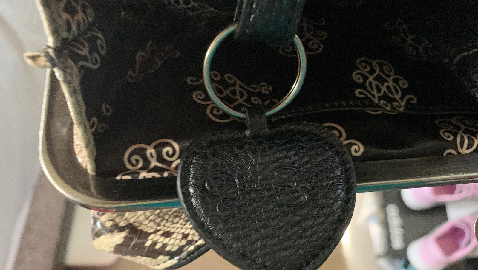 Jessica  Simpson handbags Python Wristlet - image 3