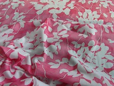 Baumwollstoff Satin 100%Baumwolle Blumenmuste...