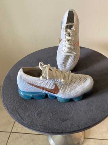 light blue vapor maxes