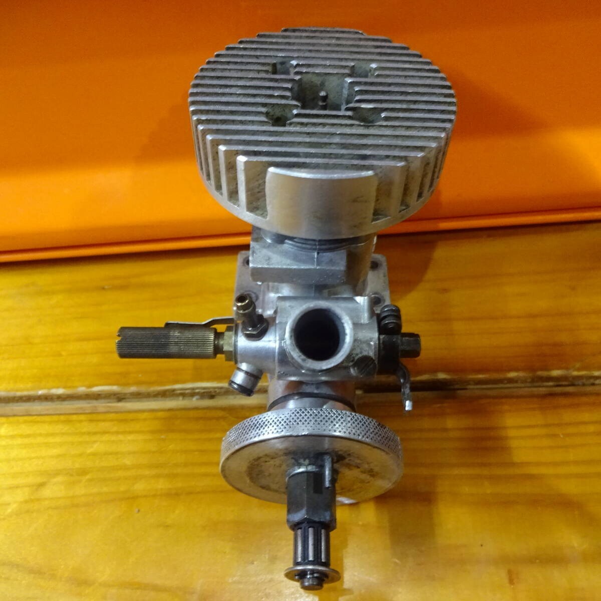 HGK 21 SF R/Cエンジン Yahoo!オークション - エッチジーケー HGK 21 SF R/C エンジン