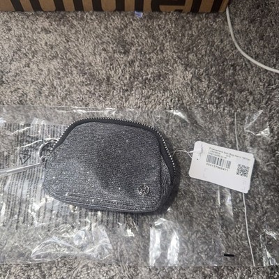 LULULEMON  Everywhere, Belt Bag Nano Glitter,  Color, DKSV/ GGRE, SLVR