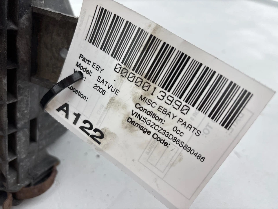 2002-2007 Saturn Vue Air Intake Cleaner Box Oem 22701270 - Image 2 of 4