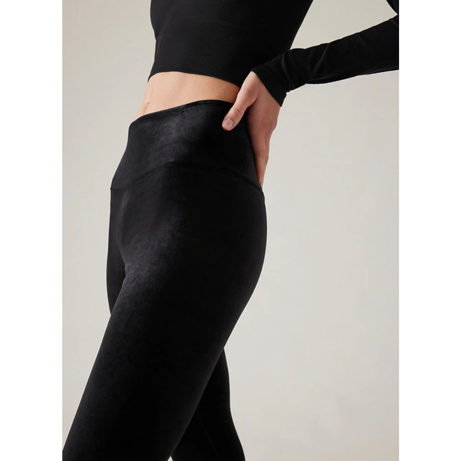 ATHLETA Elation Black Velvet Tight, Medium New! B8